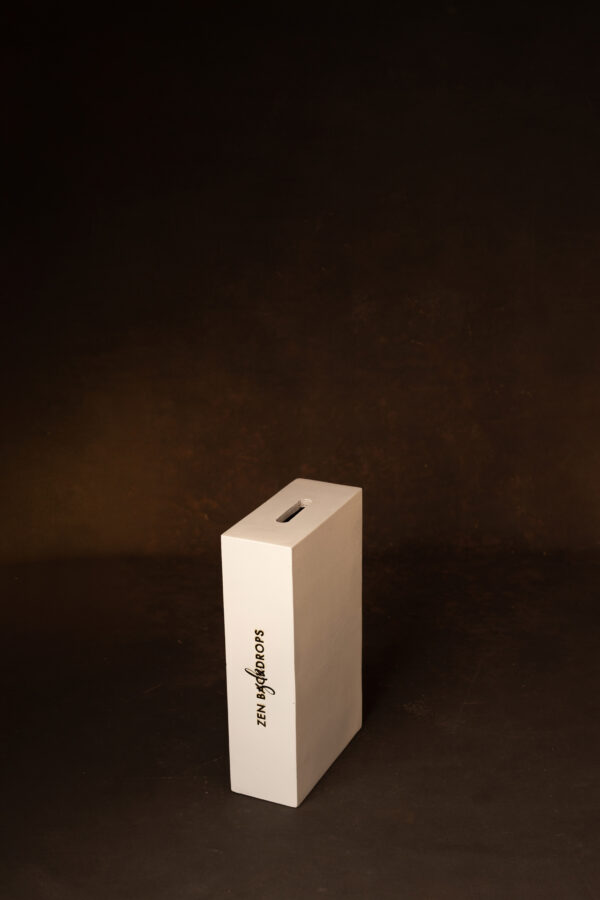 MEDIUM WHITE APPLE BOX